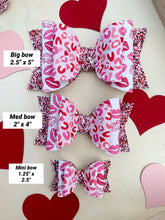 Load image into Gallery viewer, Leopard Valentine Kisses Dainty Bow
