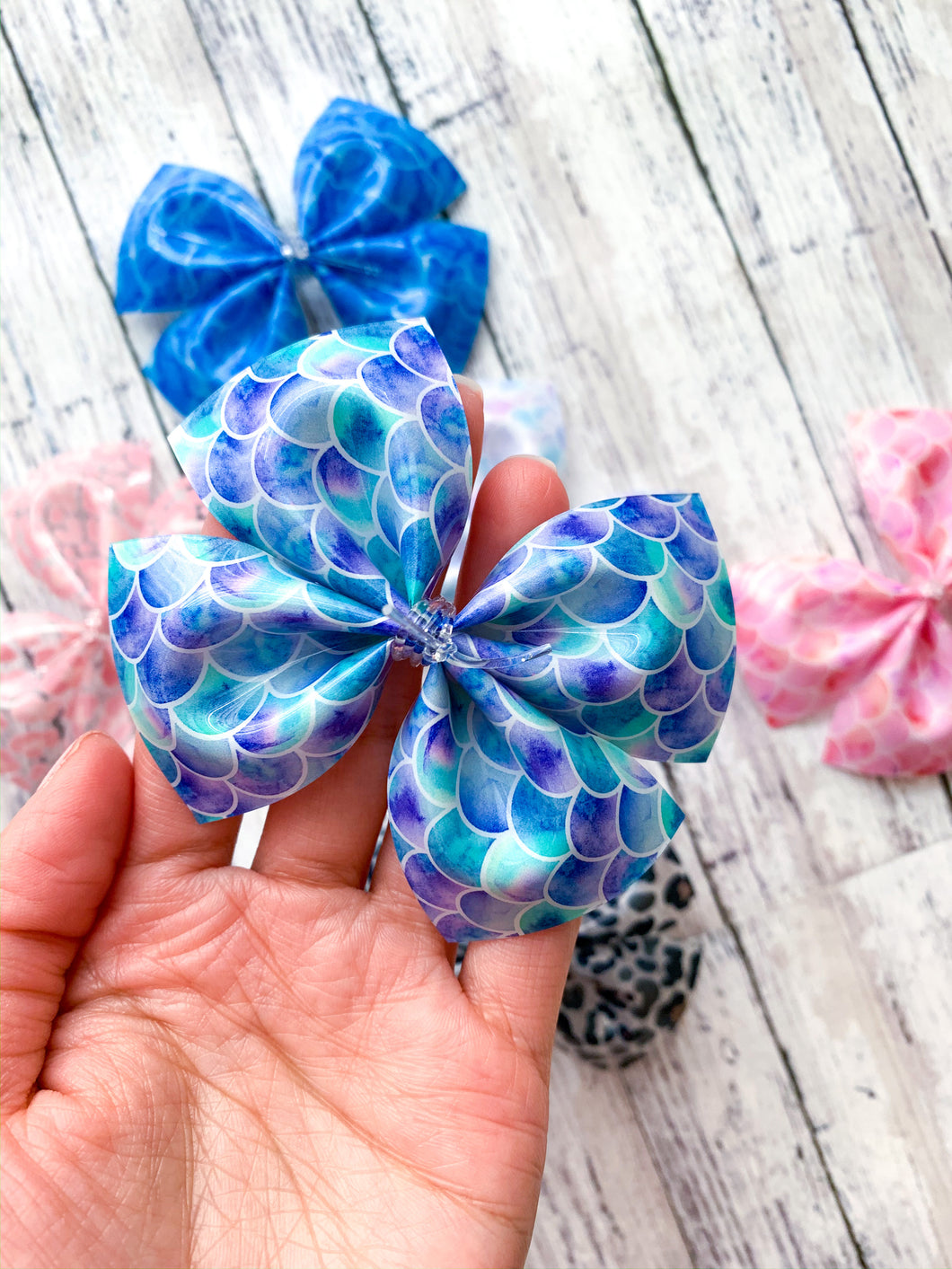 Jelly Swim Bows