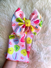 Cargar imagen en el visor de la galería, Valentine Headwraps RTS
